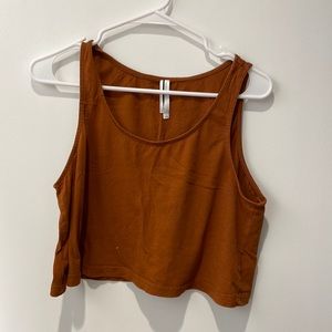 Crop tank